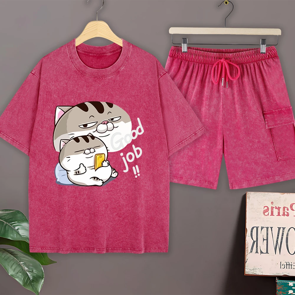 

Комплект мужской летней одежды: футболка оверсайз с коротким рукавом и шорты карго из хлопка с эффектом потертости, с круглым вырезом, для повседневной носки