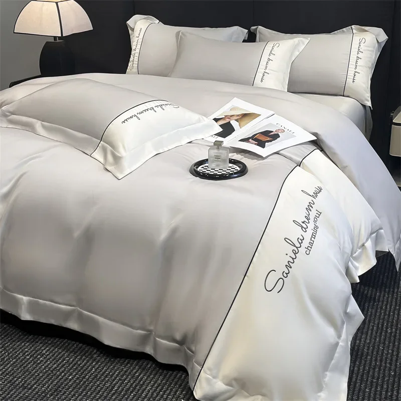 

European ice silk four-piece set silky smooth sleeping naked light luxury high-end sense summer sleeping naked sheets bedding
