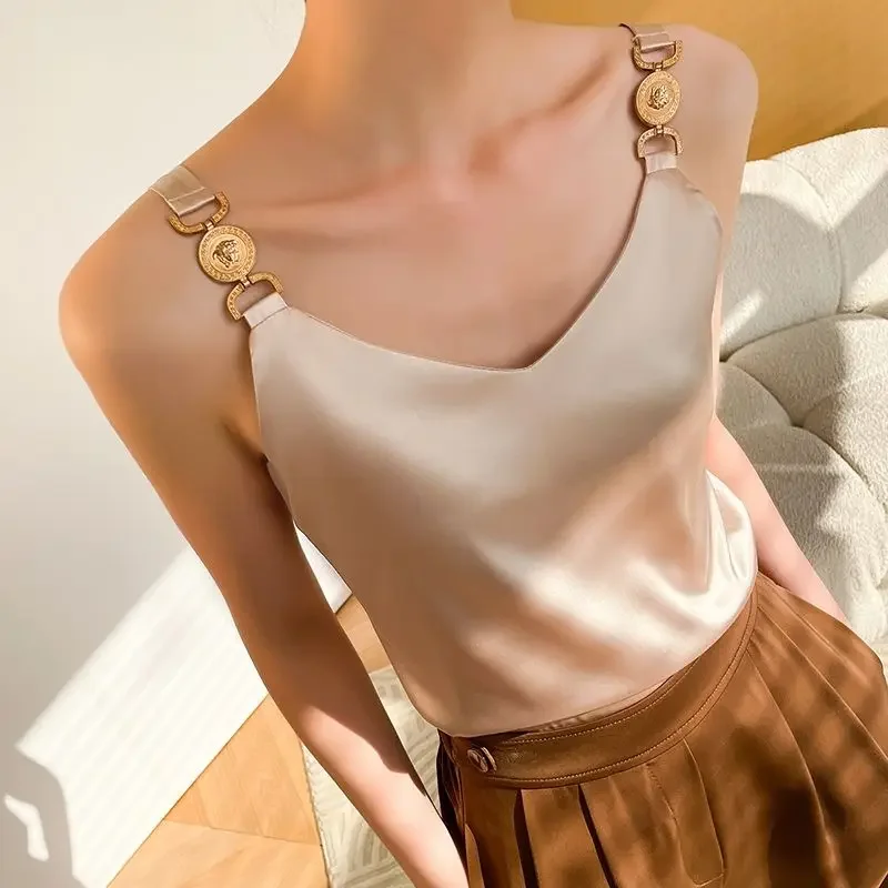 Fashion Sleeveless Top Korean Solid Cami Top V-neck Women Elegant Office Lady Backless Top Silk Spaghetti Camis Summer 2024