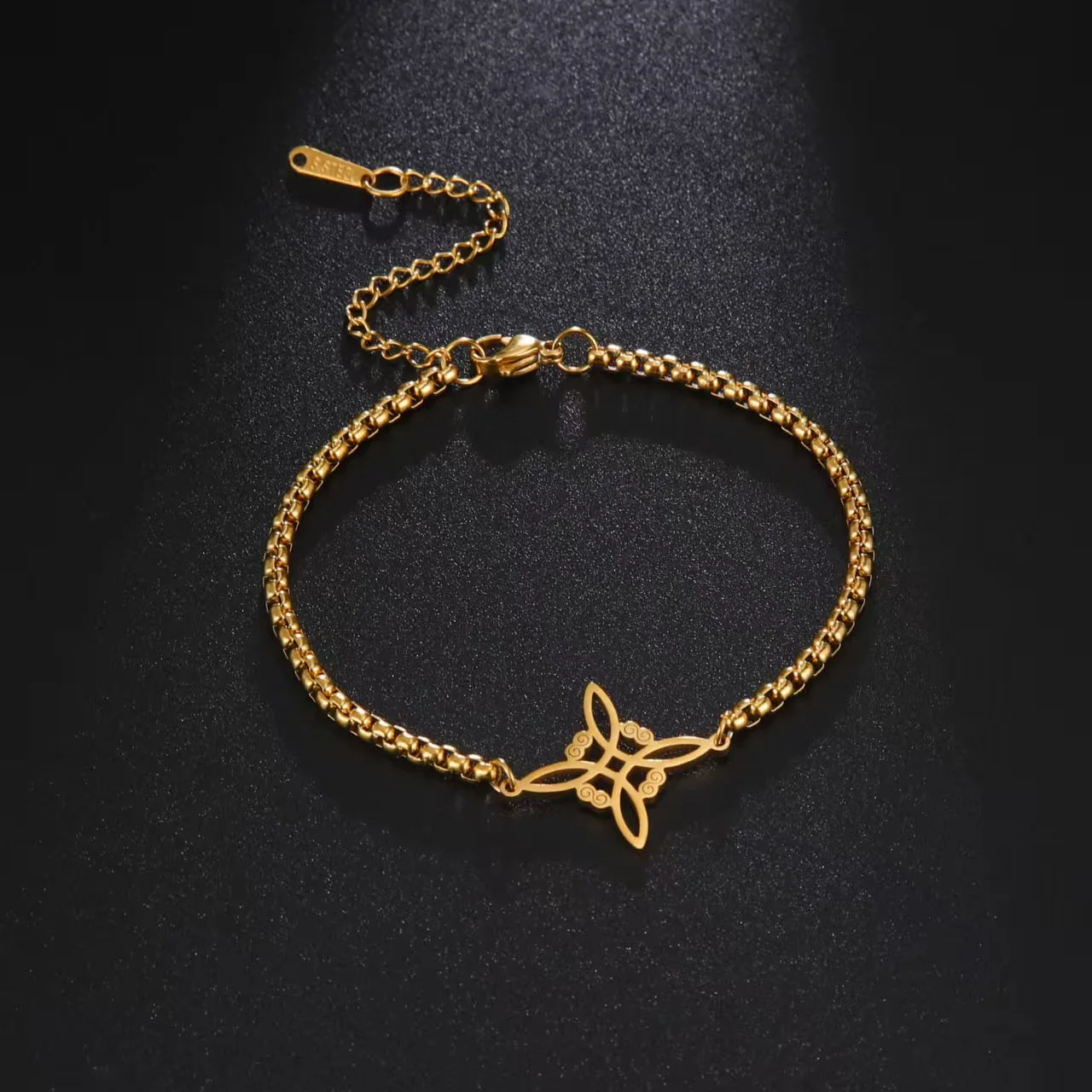 Witch Knot Irish Knot Bracelet - Women's Fashion Simple and Stylish Charm Accessory - view 2