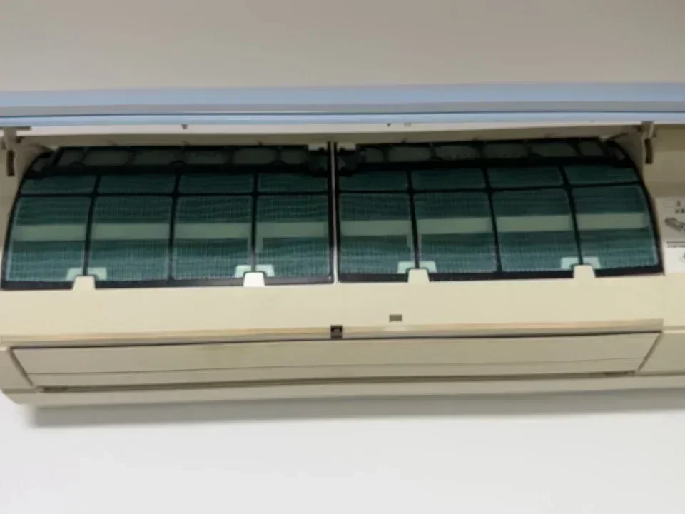 

Новый комплект из 2 оригинальных сменных фильтров для кондиционеров Daikin FTXH35, FTXD35, 25FV2C, FTXS35DV2C