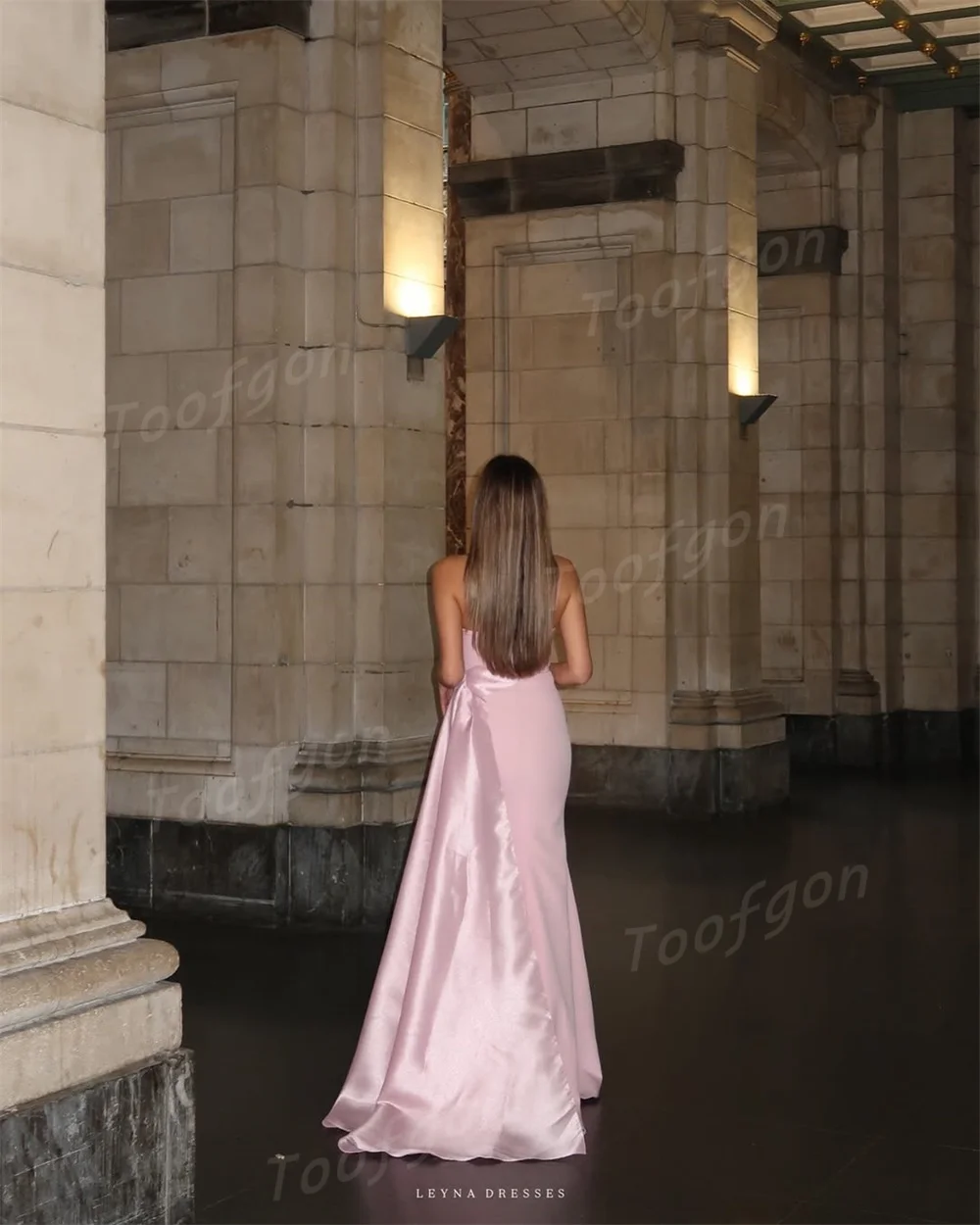 Toofgon Strapless 핑크 공식 파티 댄스 파티 드레스 Pleat 웨딩 드레스 특별 행사 스윕 기차 여성 이브닝 드레스 맞춤형