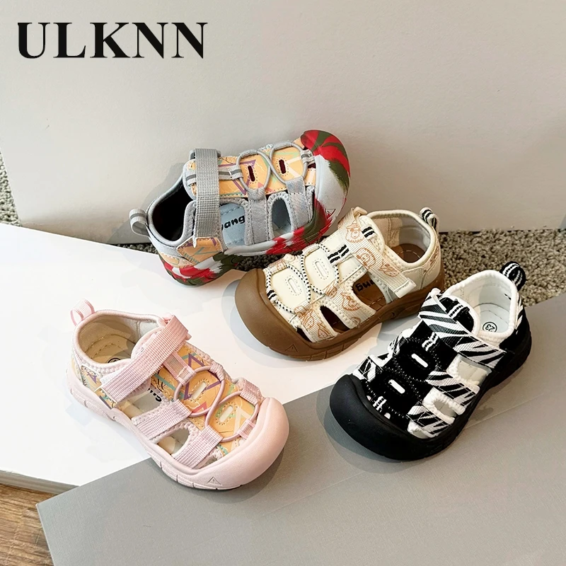 

Summer baby sandals kid's hollowed out breathable boy's shoes casual hollowed out board shoes soft soles non-slip children