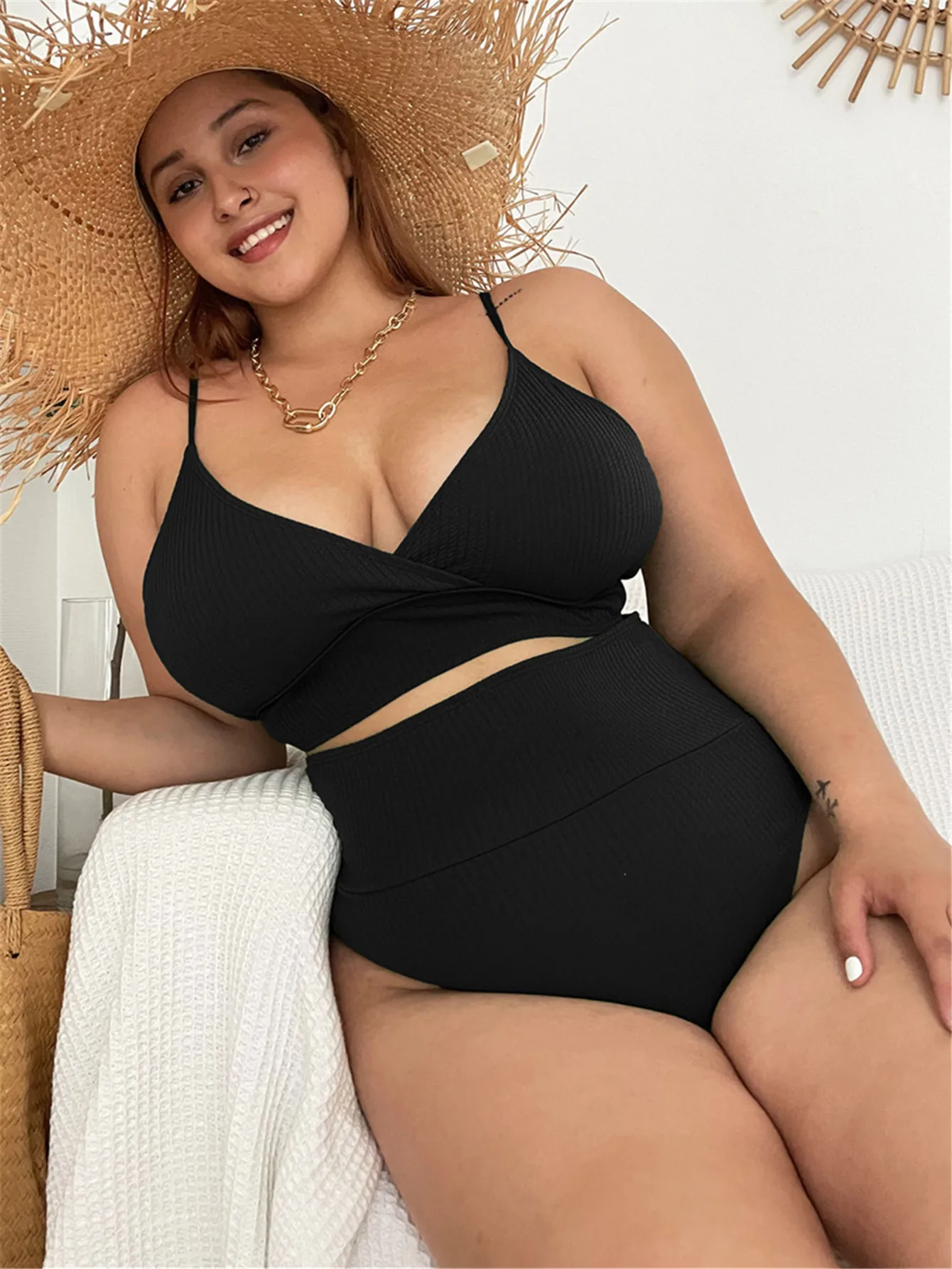 Cikini-Sexy Monochromatic Swimsuit for Female, New Strap, High Waist, Plus Size Bikini, Two-Piece Swimwear, Beach Bathing Suit