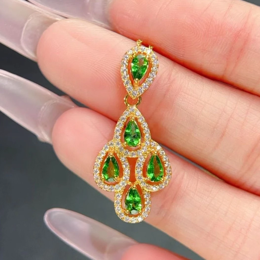 

Natural Tsavorite Garnet Pendant 925 Silver Unique Green Gemstone Chandelier Design Pendant with Certificate