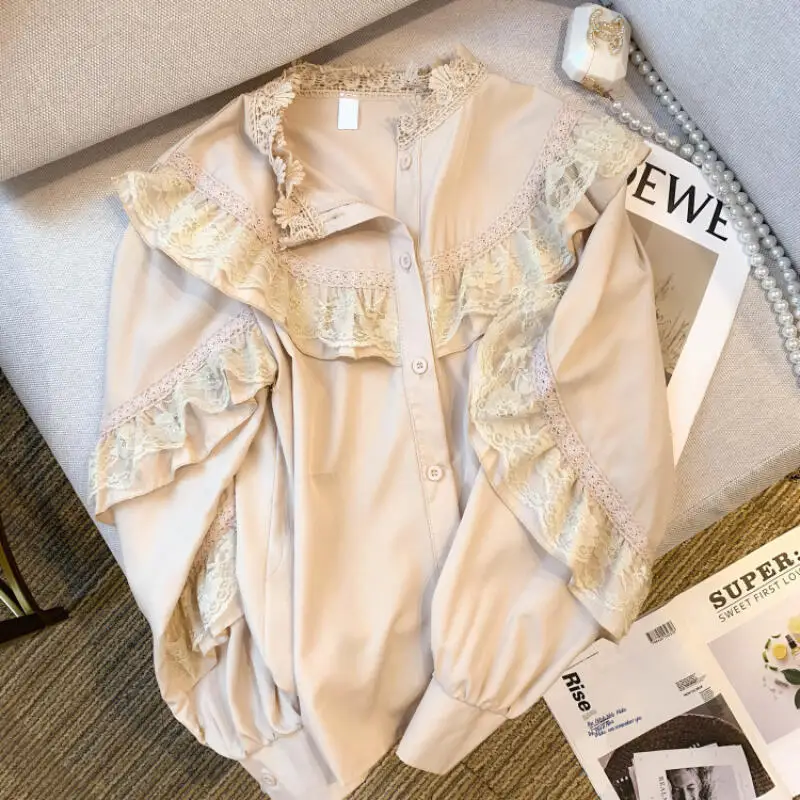 

Fashion Spring Summer Casual Cotton Women Blouse Vintage Long Sleeve Sweet Lace Trim Round Neck Loose Slimming Blouse