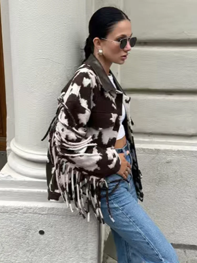 HH Woman Autumn Long Sleeves Single-breasted Pocket Decoration Turn-down Collar Short Coat Women Casual Printed Tassels Jacket