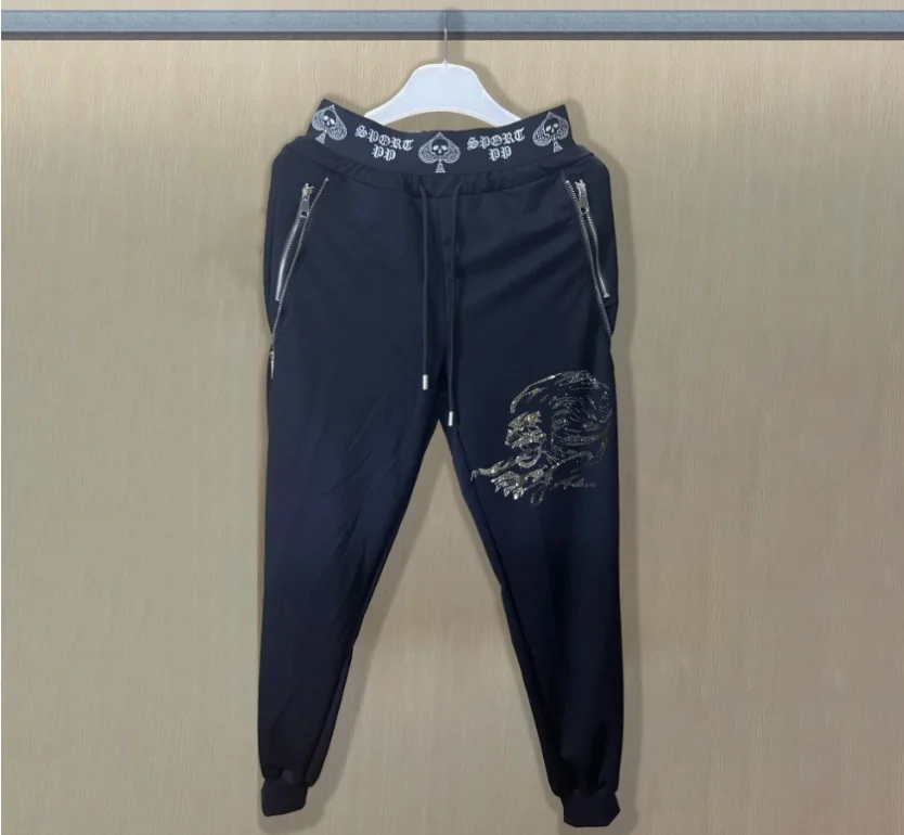 

Men's High-End Casual Jogger Pants designer Sweatpants From Reputable Brands Adorned with Shiny Rhinestones for Effortlessly Tr