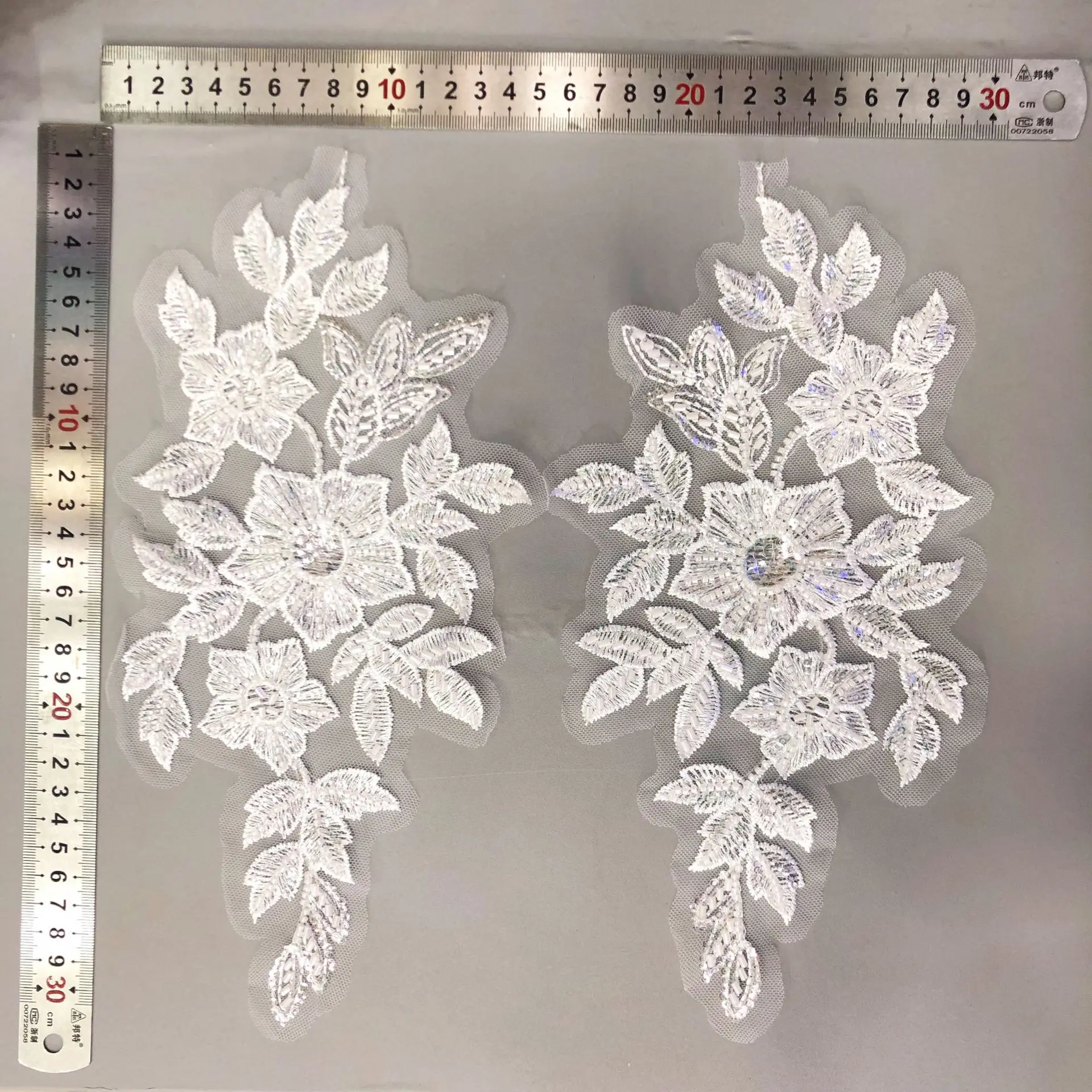 花柄パッチ、ビーズとスパンコール付きチューブ生地、チュールレ - Embroidery Youtube のレビューと価格