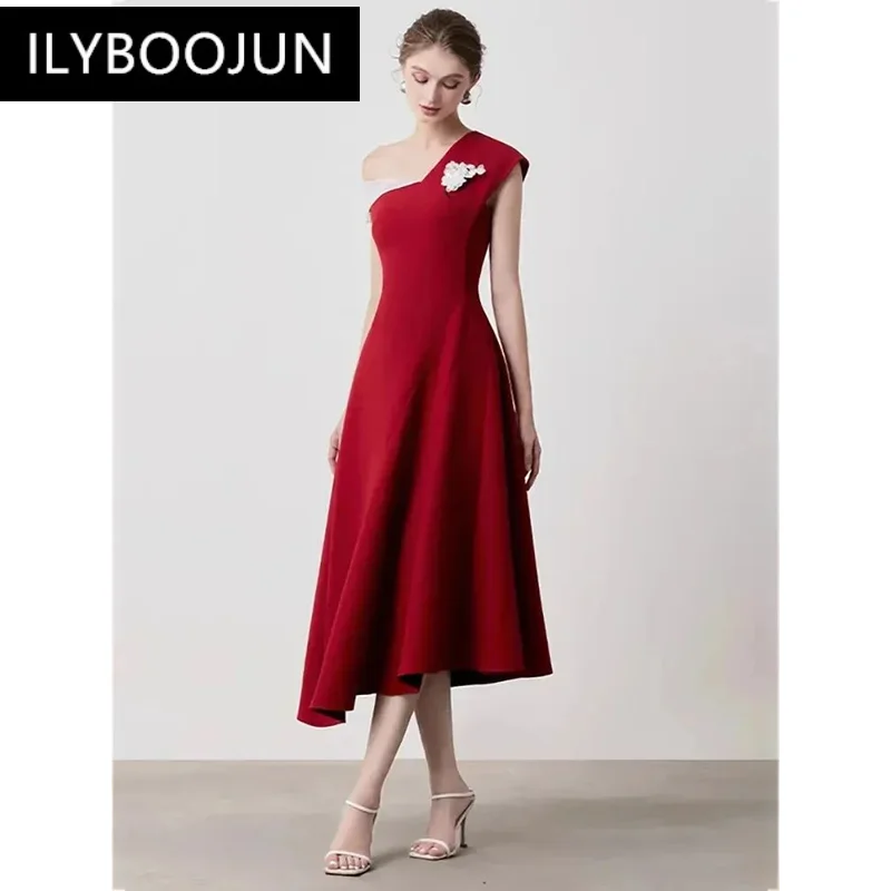 

DEAT Elegant Dress Single Shoulder Diagonal Collar Sleeveless Contrast Color Women's Dress 2025 Spring New Fashion 13DB4514