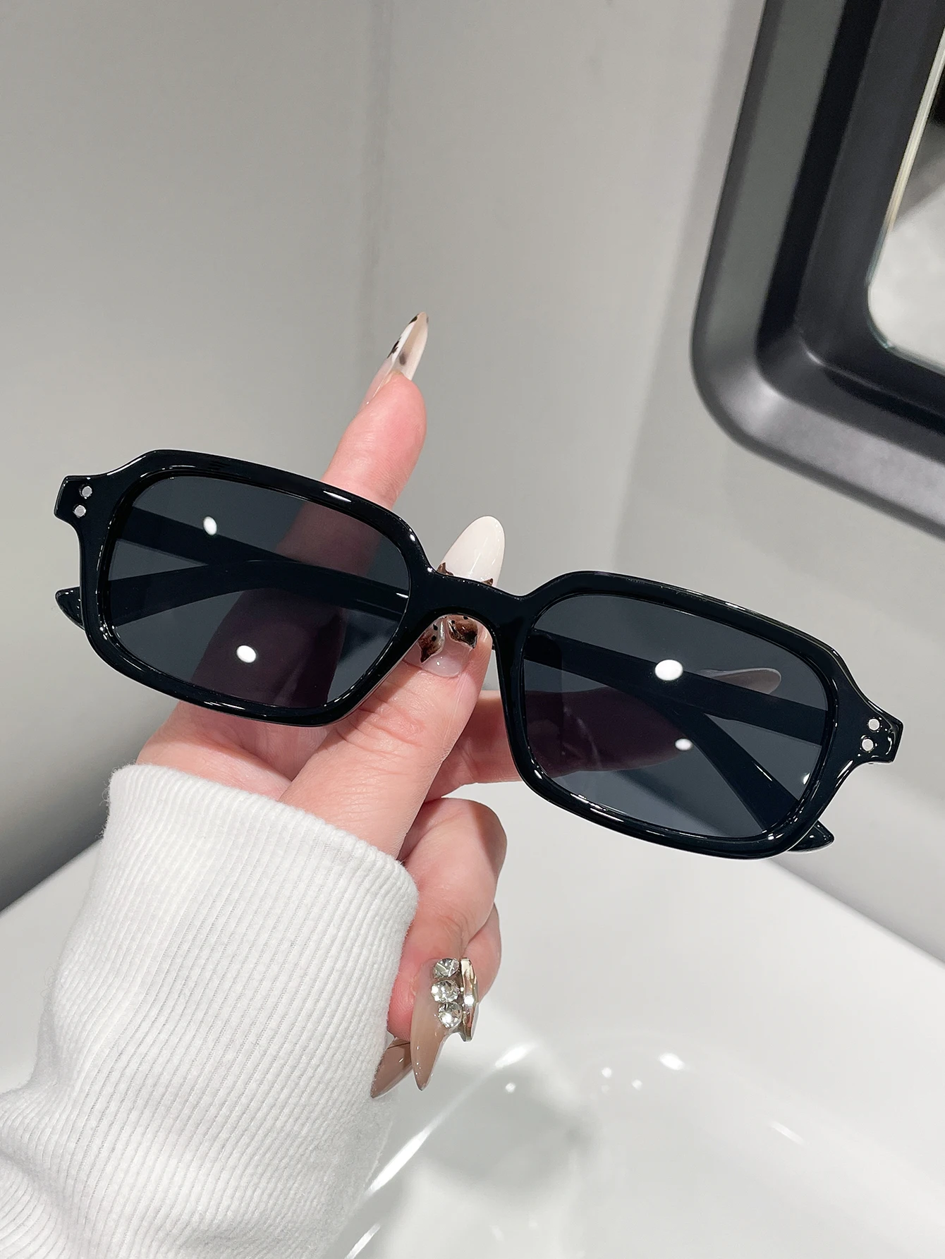 Fashionable Square Mini Frame Sunglasses 1 Pair Golf Fishing Sunscreen Photography High-End Decorative Eyewear