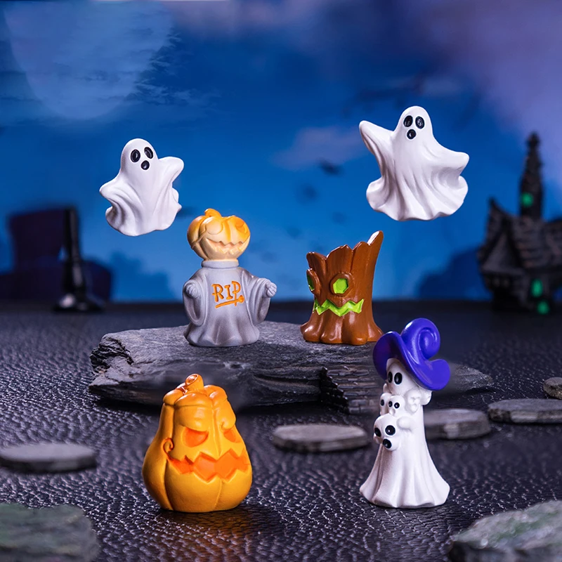 1pc Mini Halloween Ornament Cartoon Pumpkin Ghost Figurine Car Interior Home Desktop Decoration