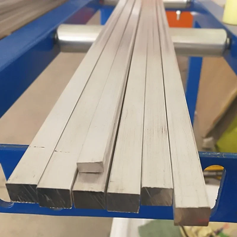 

1pcs 10mm 15mm 20mm 25mm 30mm customized 6061 aluminium square bar DIY Model Parts Car Frame Metal for Vehicles Boat