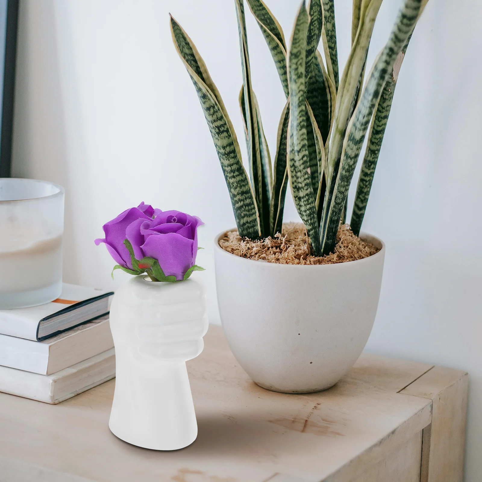 

2Pcs White Hand Arm Flower Vase Plastic Modern Minimalism Small Decorative Vases Ideal for Home Office Tabletop