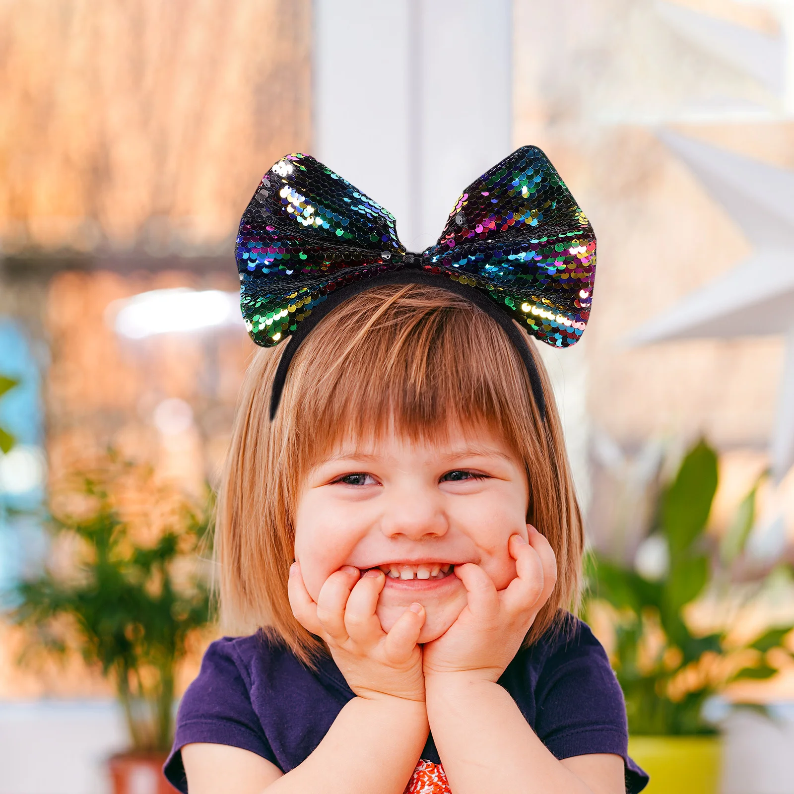 

Elegant Large Bow Headband with Glitter Detail Stylish Hair Accessory for Women Girls Party Wedding Event Wear