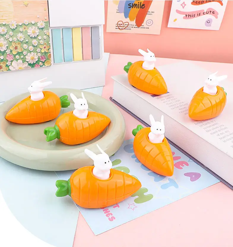 5 pezzi di cartone animato pasquale carota coniglietto inerzia auto giocattoli carino carota coniglietto pull-back auto divertimento per bambini piccolo giocattolo regalo per feste all'ingrosso