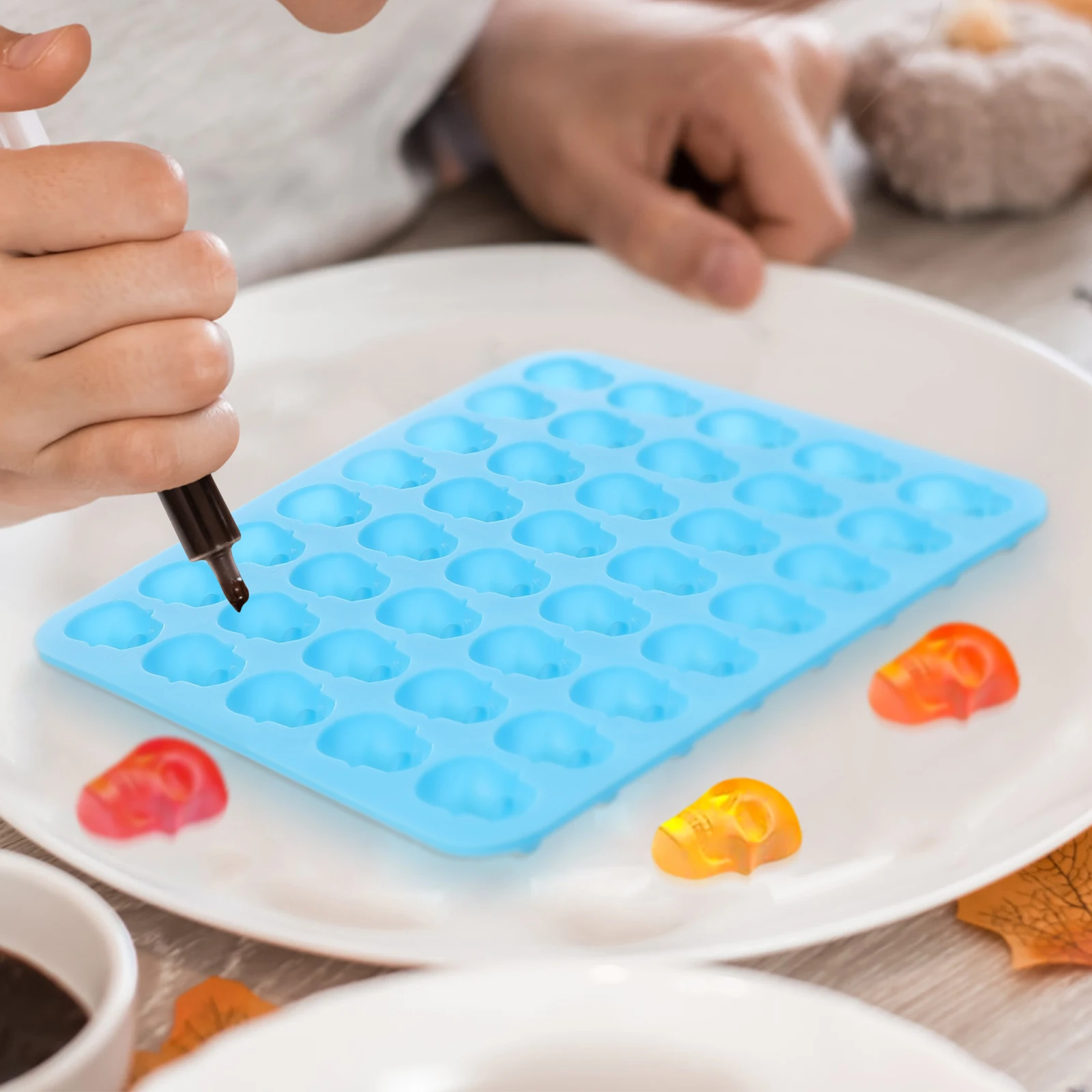 

Skull Silicone Baking Mold Creative Cookie Mold Mini Pastry Tool Diy Fondant Molds for Cake Decoration Blue Biscuit