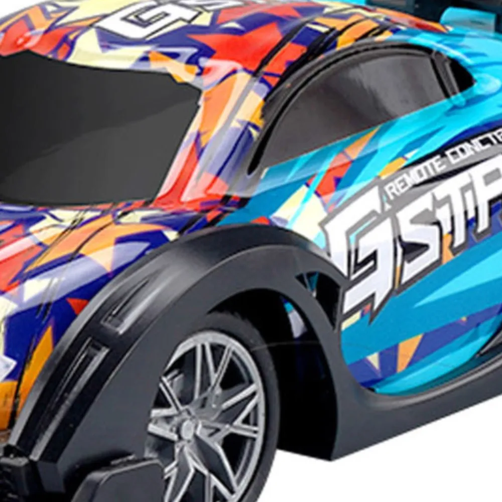 

RC Drift Car Q170 1:18 2,4 ГГц RWD Беспроводной пульт дистанционного управления Электрический гоночный пластиковый автомобиль Модель Лампы Батарея Готовый к работе