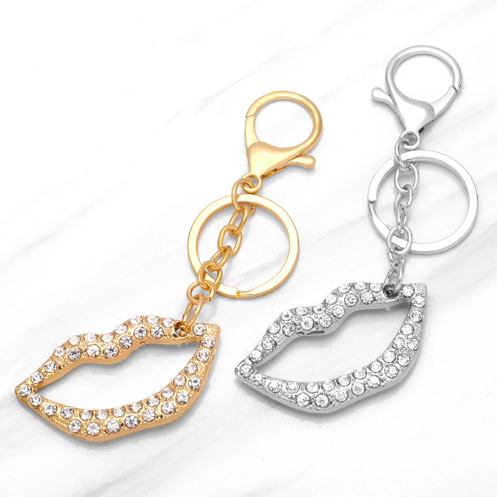 FLOLA Clear Rhinestone Lips Keychain for Men Women Gold Color Alloy Keyrings Car Bag Holder Accessories sleutelhanger kcha17