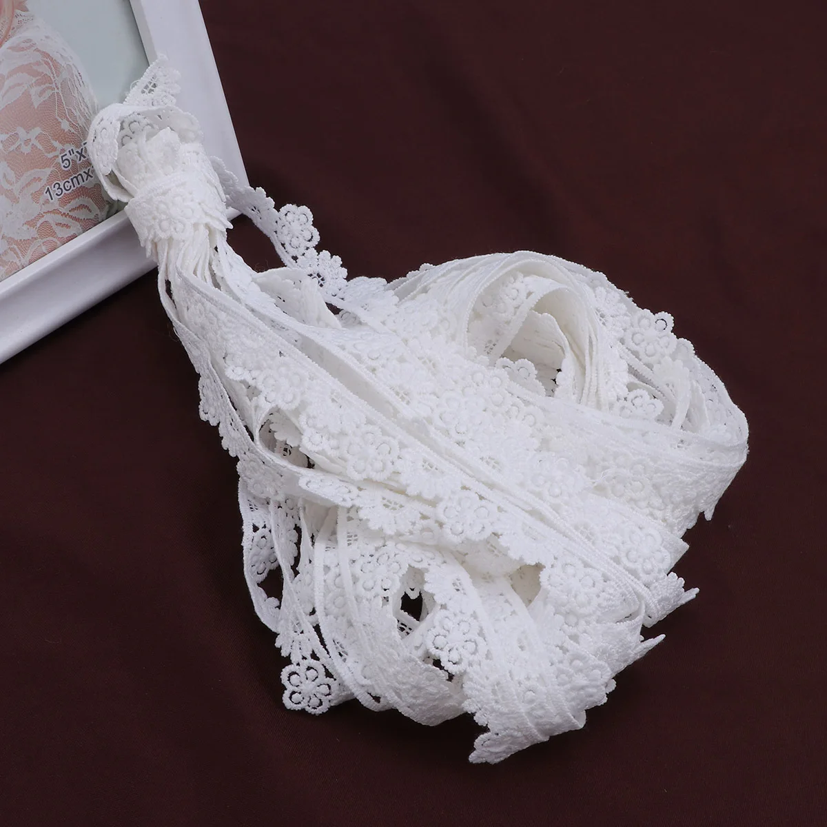 

10 Yard 920X1.5Cm White Lace Fabric Flower Border Design Decorative Trim For Wedding Dress Lingerie Craft Diy Ribbon Accessory