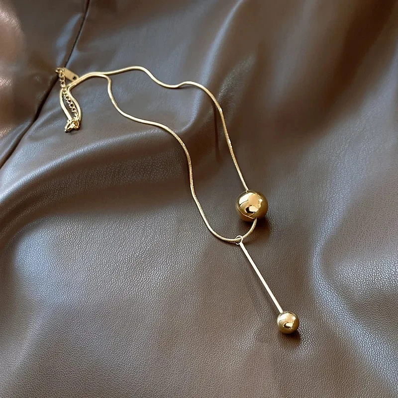 European and American Simple Gold Color Ball Pendant Stainless steel Short Necklace Non Fading Jewelry Sexy Neck Chain For Woman