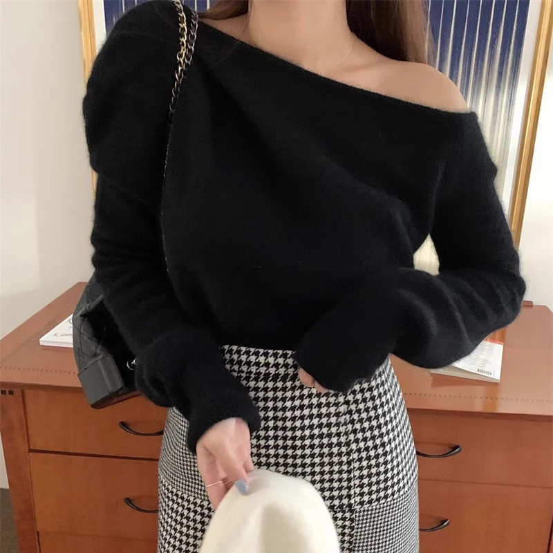 Matakawa Solid Skew Collar Women Sweaters Autumn Winter Korean Fashion Chic Elegant Pull Femme Vintage Sweet Short Pullovers