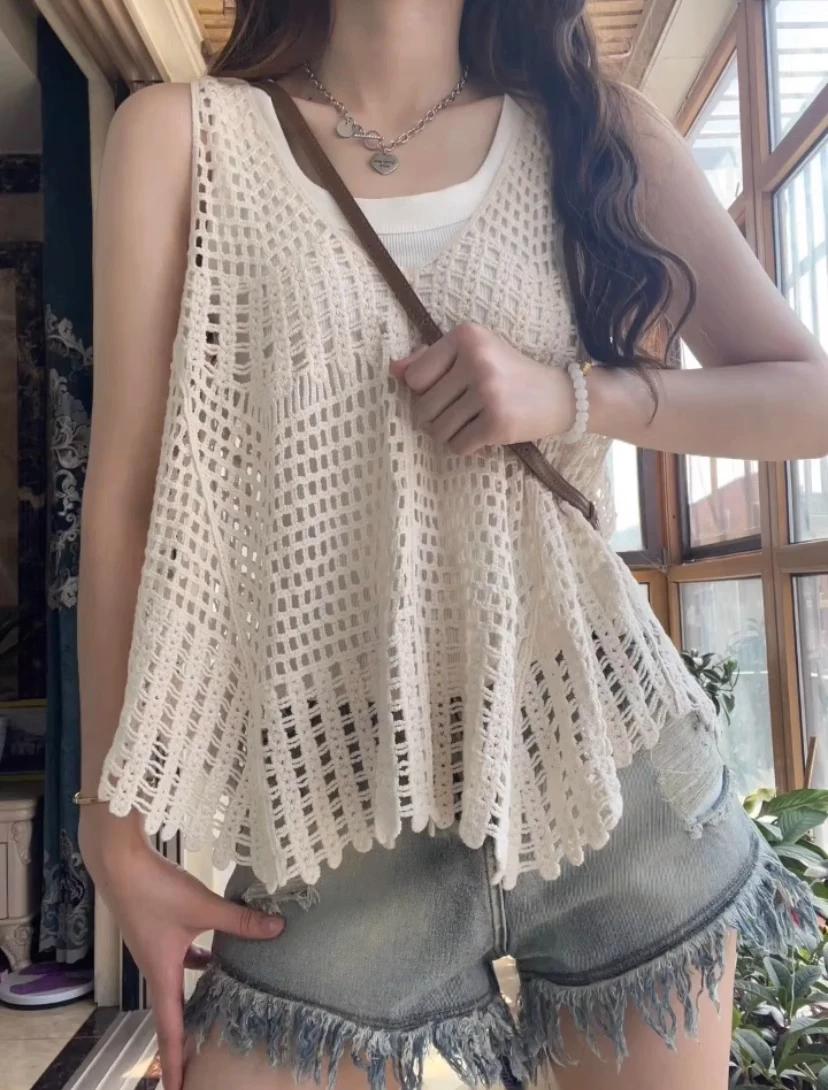 Bohemian Knitted Hollow out Vest Top Women's Summer Outerwear Sleeveless Layering Tank Overalls Short Sleeve round Neck