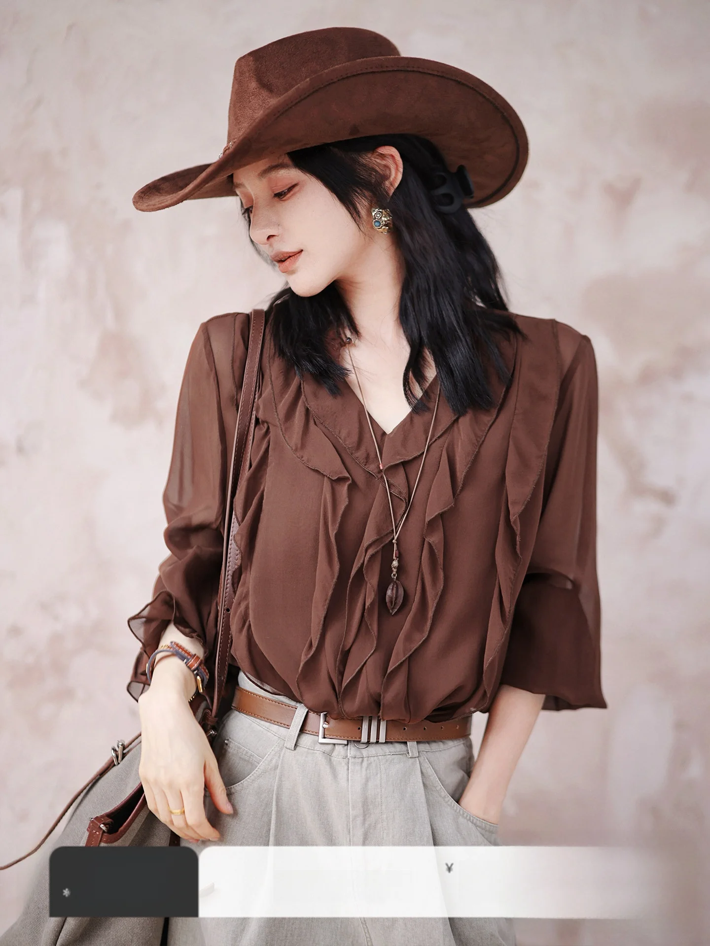 

Шелковая блузка Zhaoda Xi: Нежная женская блузка с V-образным вырезом, длинными рукавами из шифона и кружевным узором «Снежинка»