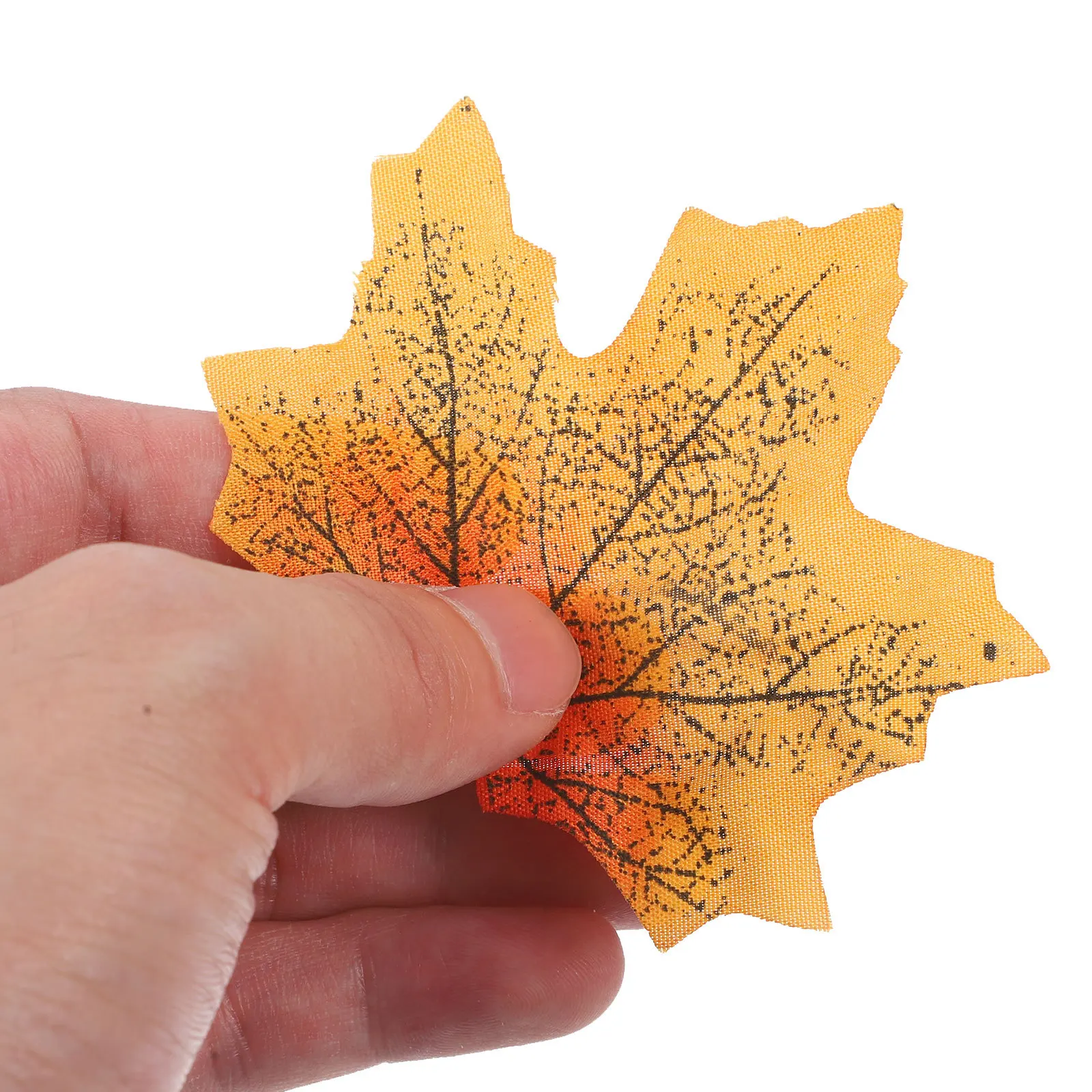 

500Pcs Artificial Maple Leaves Faux Fall Leaves Decorations Thanksgiving Party Wedding Table Autumn Leaf Decor