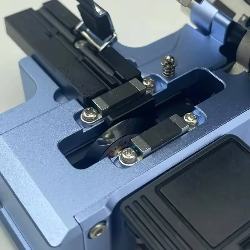 

MT-09 Fiber Cleaver With Blade Cable Cutting Knife FTTT Fiber Optic Knife Tools Cutter High Precision Cleaver Automatic Cutting