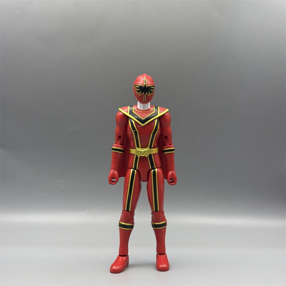 Model Kit Power Rangers - Фигурка Hasbro Power Rangers Red Ranger,