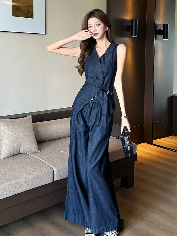 

Casual Hong Kong Style Two-Piece Set Summer New Denim Vest Wide Leg Pants Straight Cut Women's Fashion Ensemble High Waist