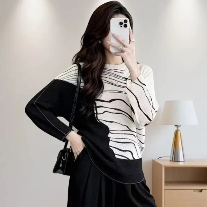 

Miyake New Striped Long-sleeved T-shirt Pleated Loose Thin Printed Blouse Bottoming Shirt Large Size Stretchy Women's Clothing