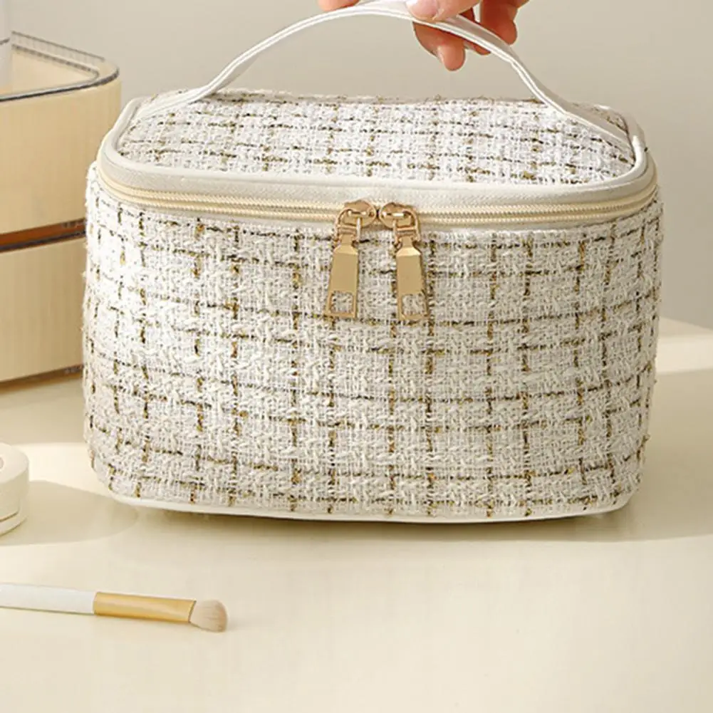 Luxury Tweed Makeup Bag Women Cosmetic Bag Ins Style Travel Portable Cosmetic Bag Toiletry Makeup Pouch Organizer Beauty Case