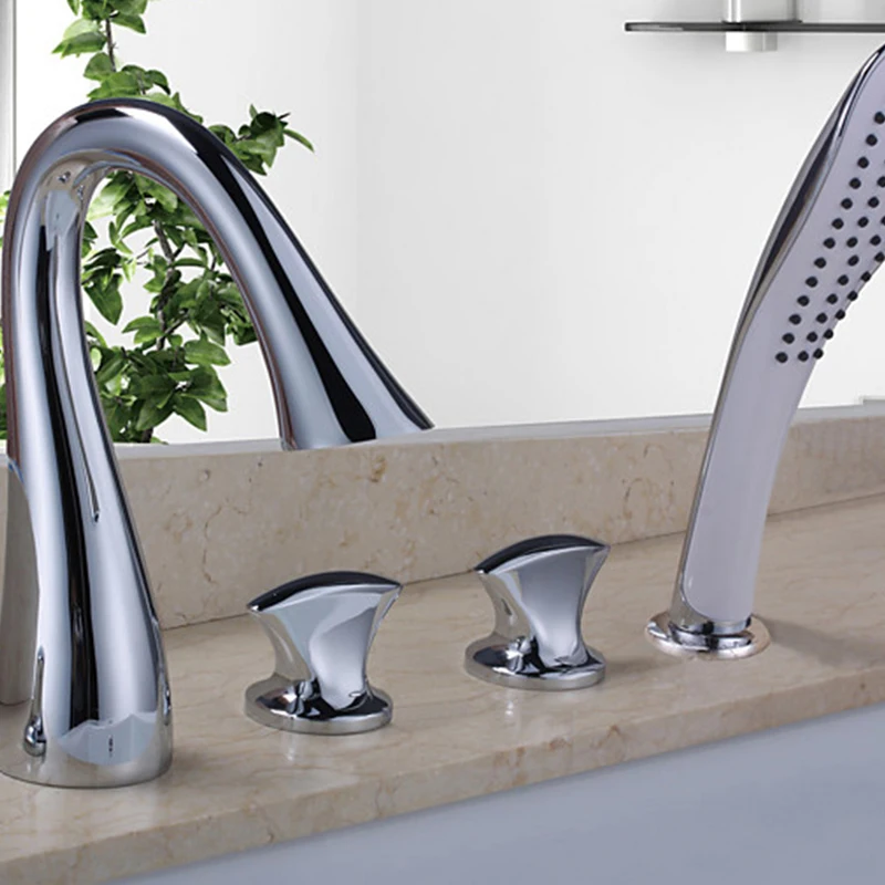 욕실 욕조 수도꼭지 세트 데크 장착형 욕조 수도꼭지 세트 핸드헬드 샤워기 포함 5홀 로마 욕조 수도꼭지 콤보 세트 크롬