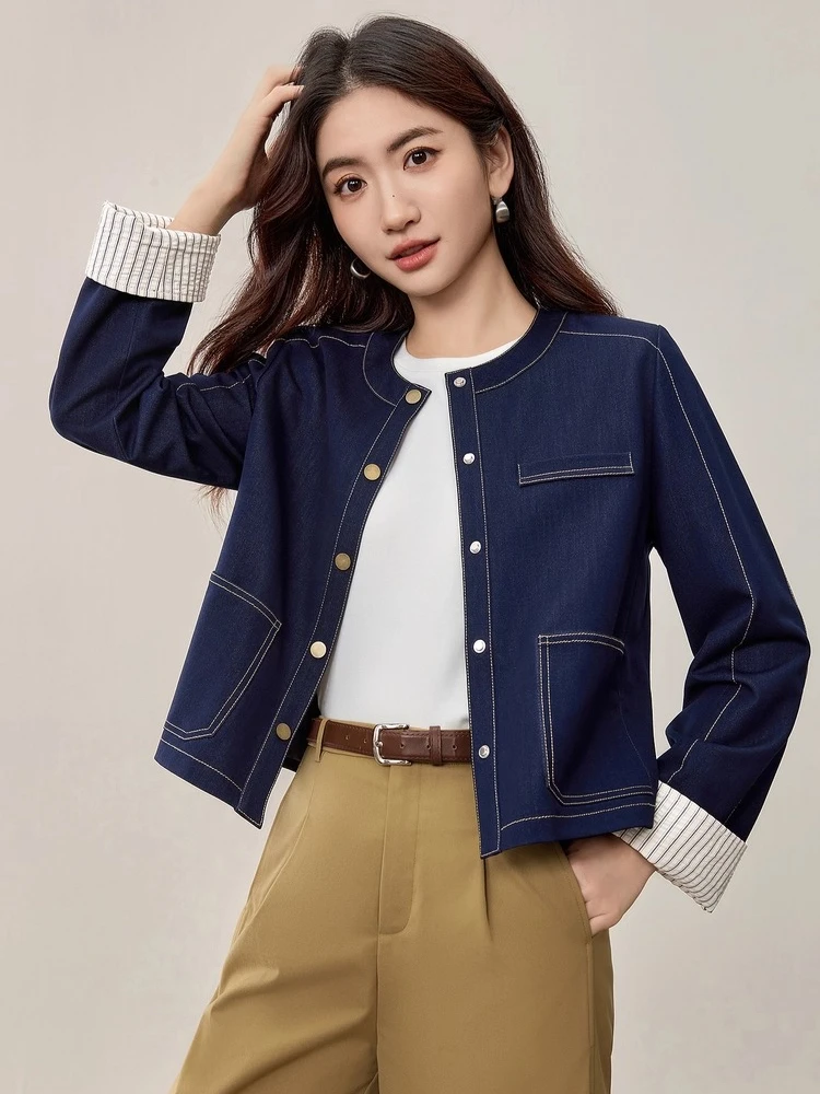 

SENTUBILA Cuff Splicing Striped Casual coat for Women's 2025 Autumn New Color-blocking Piped Stitching Short Jackets 153WD2193