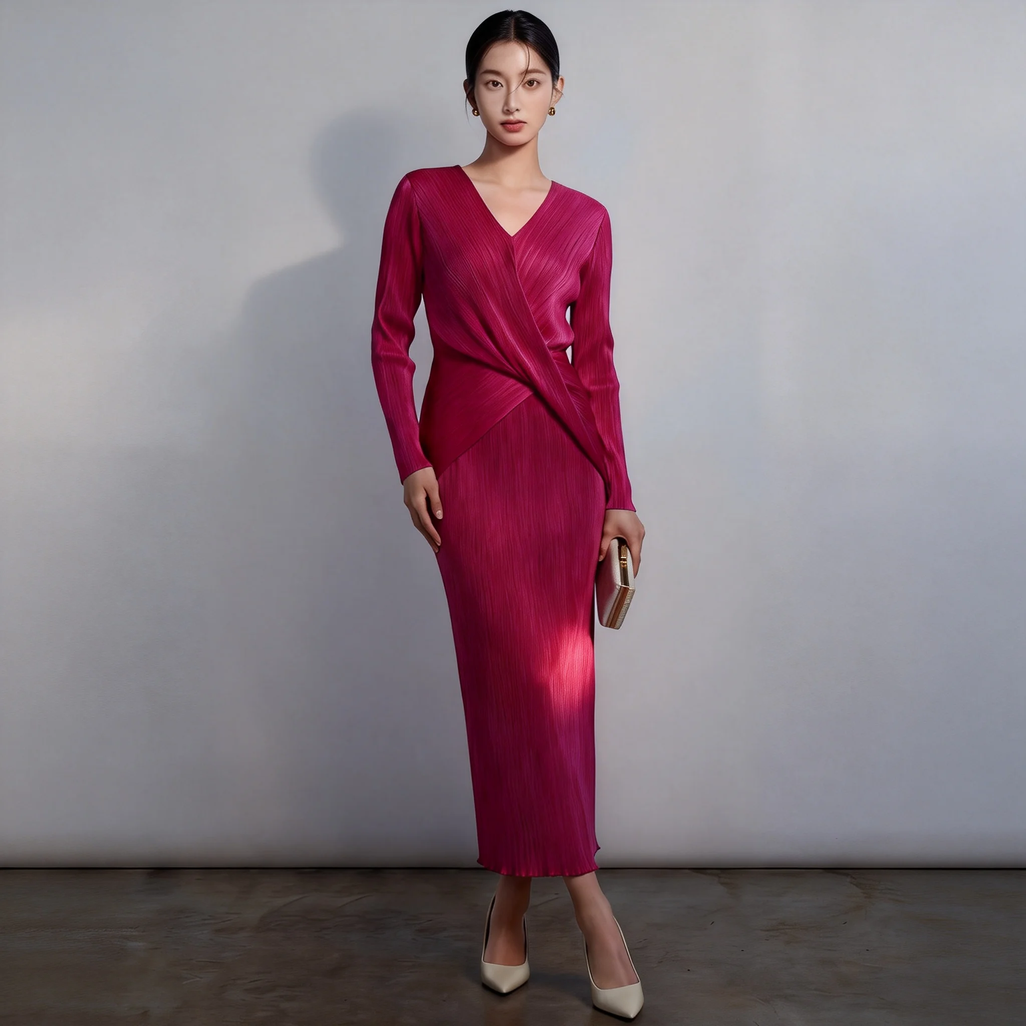 

Miyake Pleated Fashion Suit V-neck Irregular T-shirt Long-sleeved Top Versatile Hip-hugging Skirt Elegant Two-piece Set