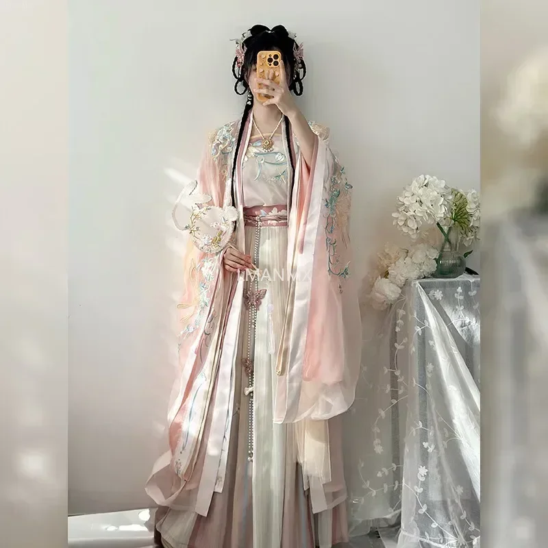 2025 Hanfu Fashionable Chinese style Dress with Embroidery and Gradient Colors, Original Design for Women