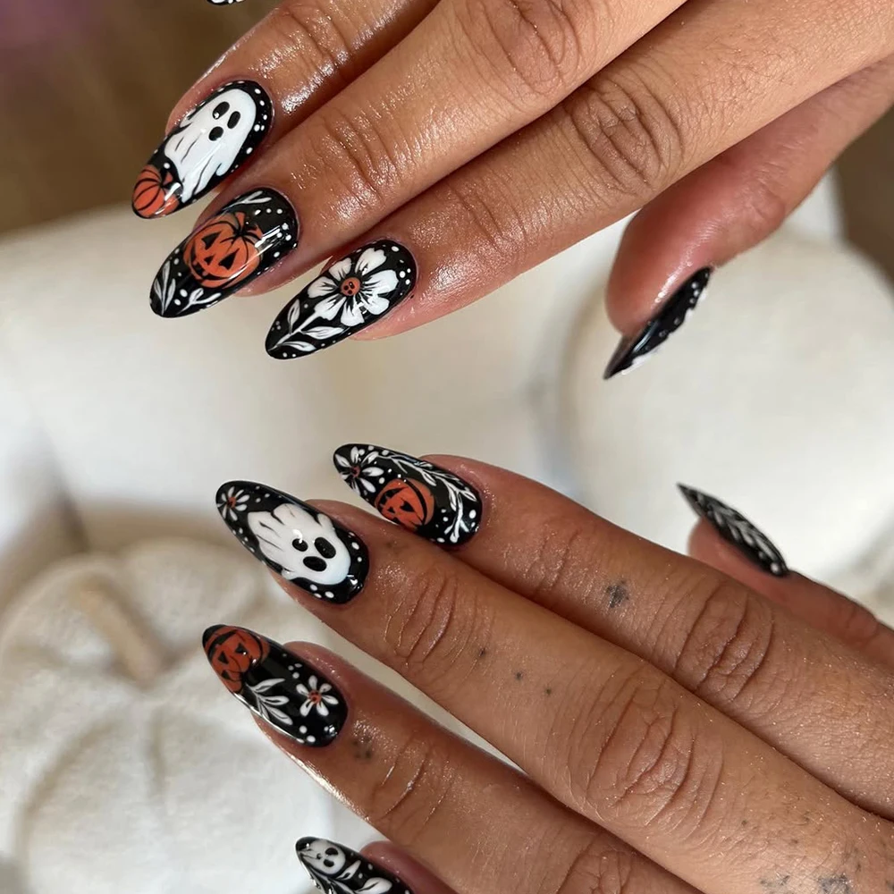 30 almond-shaped nails with black base, hand-painted pumpkin, ghost, and floral design, vintage gothic style false nails