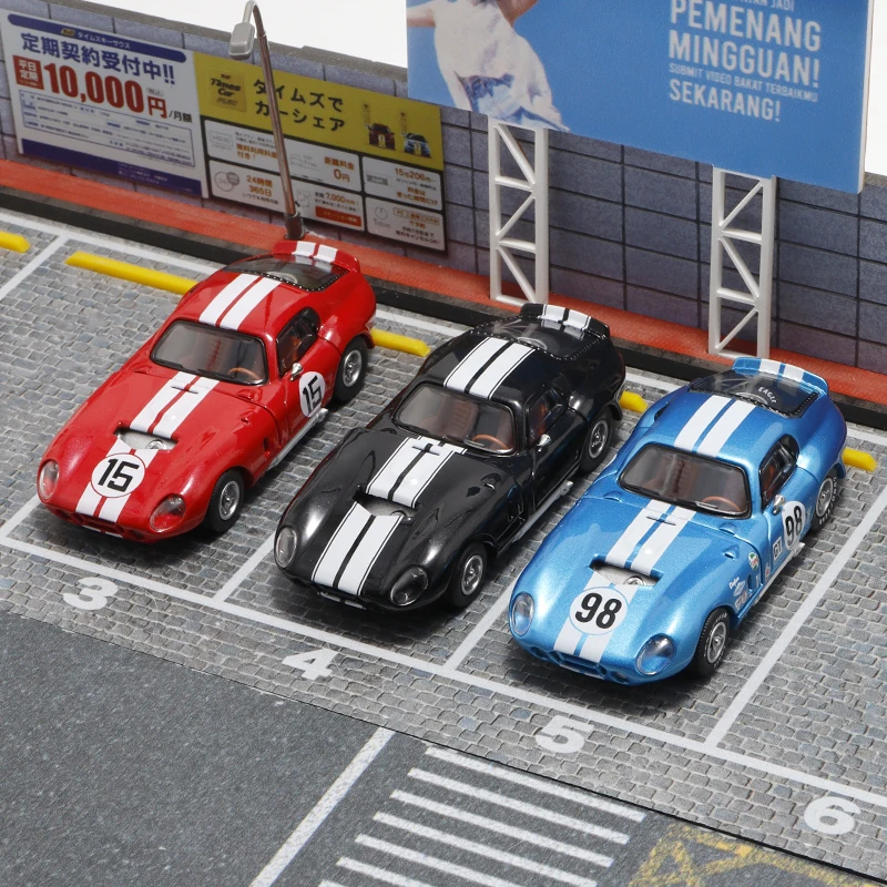 Fine Works 1:64 Shelby Daytona Coupe modello di auto in lega, collezione di giocattoli decorativi per bambini, per regali di festa per bambini.