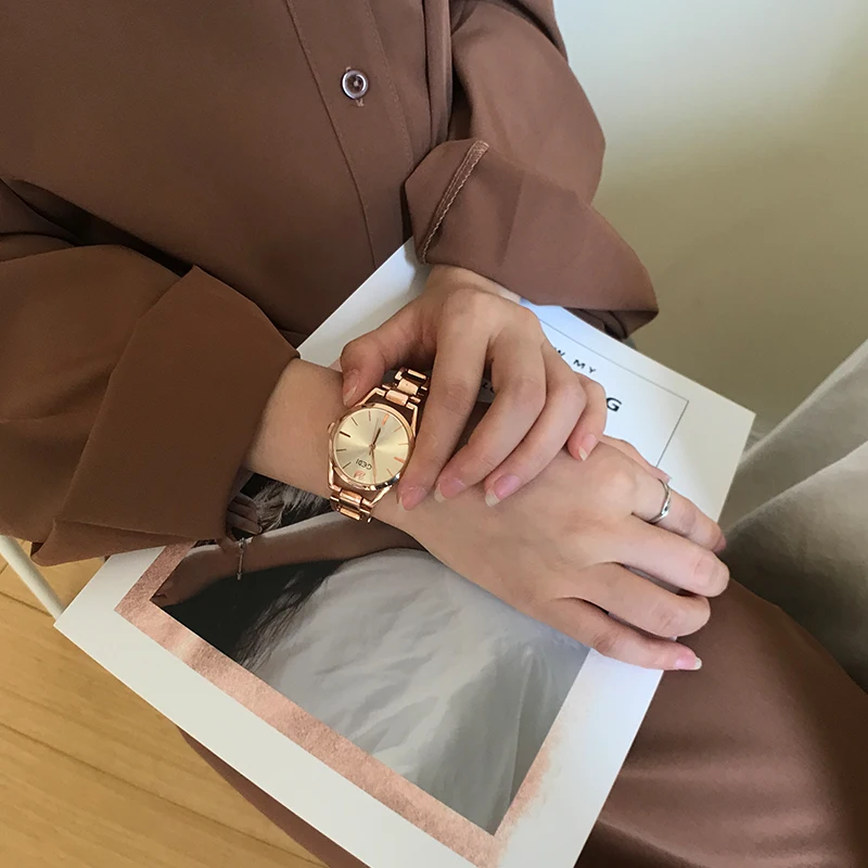 

Women'S WatchesNew Trendy And Fashionable Ladies' Watches, Simple Women'S Stainless Steel Strap Chain Quartz Watch For Students.