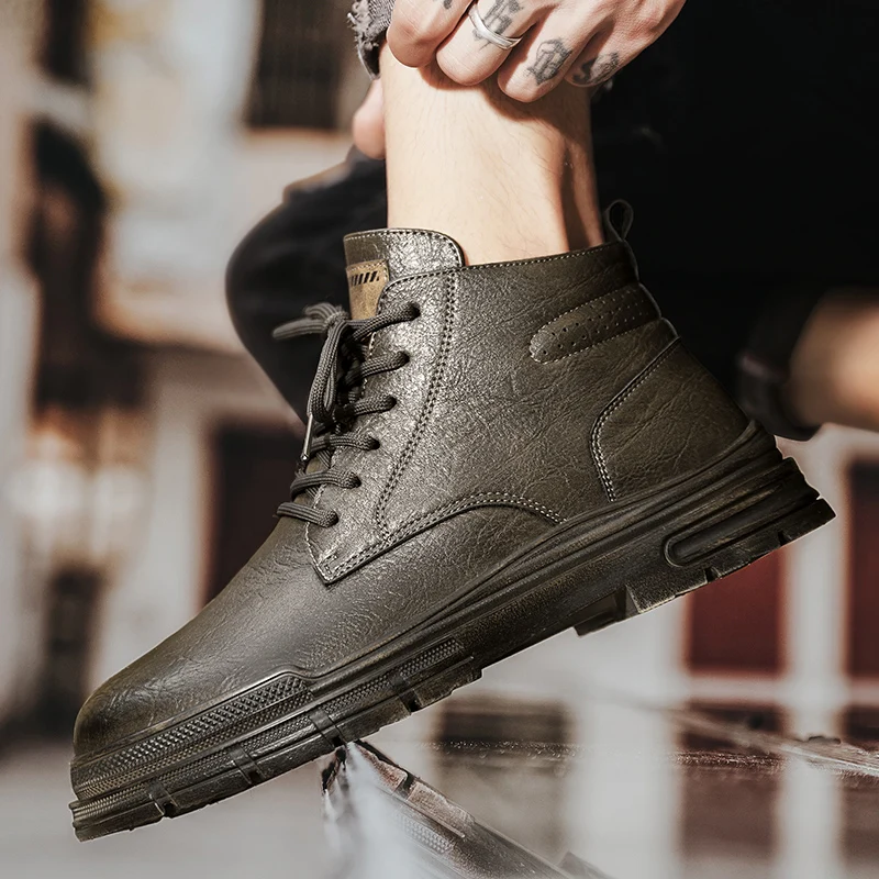 Autumn and Winter High Top Leather Shoes for Students Trendy Sports Leisure Leather Shoes, Flat Bottomed Non Slip Walking Shoes