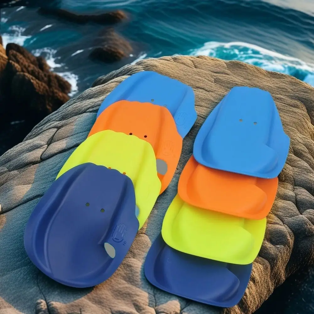 

PVC Kids Swimming Training Paddles Adjustable Straps Multipurpose Swim Hand Paddles Interactive Playing Water