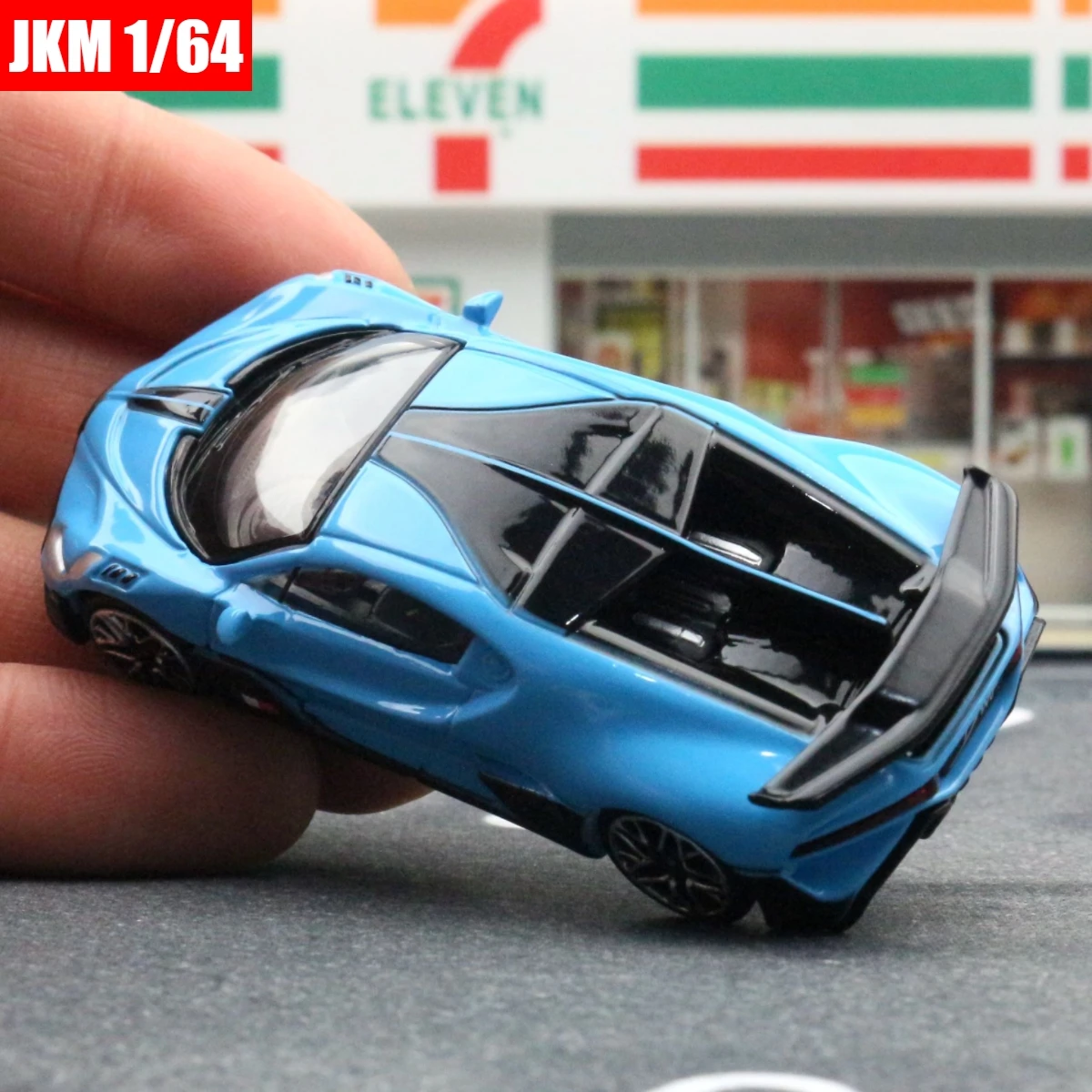 Coche de juguete Bugatti Divo 1/64 JKM, vehículo deportivo en miniatura, ruedas gratis, aleación de Zinc fundido a presión, colección de Metal,