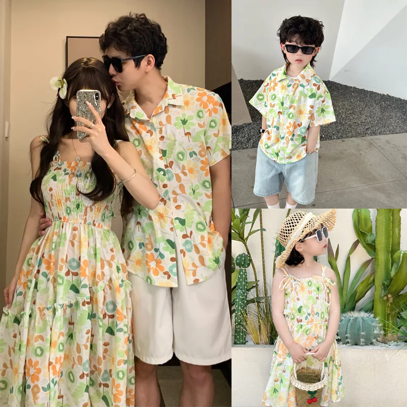 

Resort Couple Look Family Matching Beach Clothes Vacation Mom Daughter Smocked Dress Dad Son Holiday Floral Shirts Women Dresses