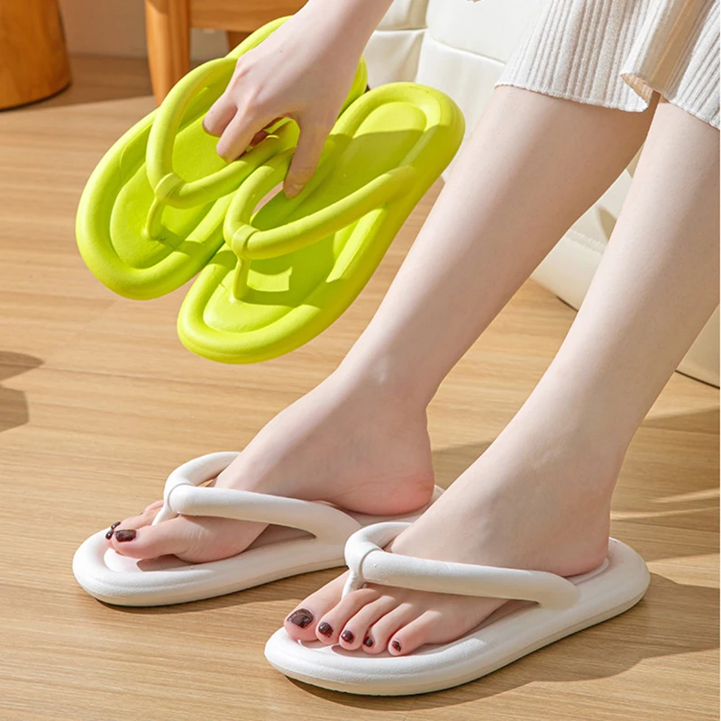 New Summer Women Cute Soft Sole Eva Beach Slippers Candy Color Flip Flops Fashion Sandals House Bathroom Non-Slip Shoes Slides