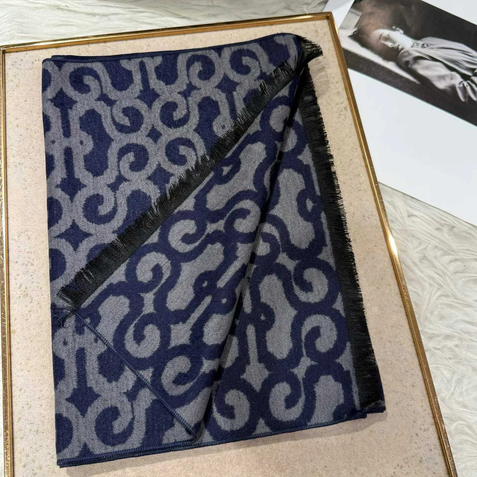 

Grey Blue 100% Silk Scarves Wraps Pashmina Fashion Striped Design Long Women Men Scarf Shawl Winter Warm Ladies Neck Scarves