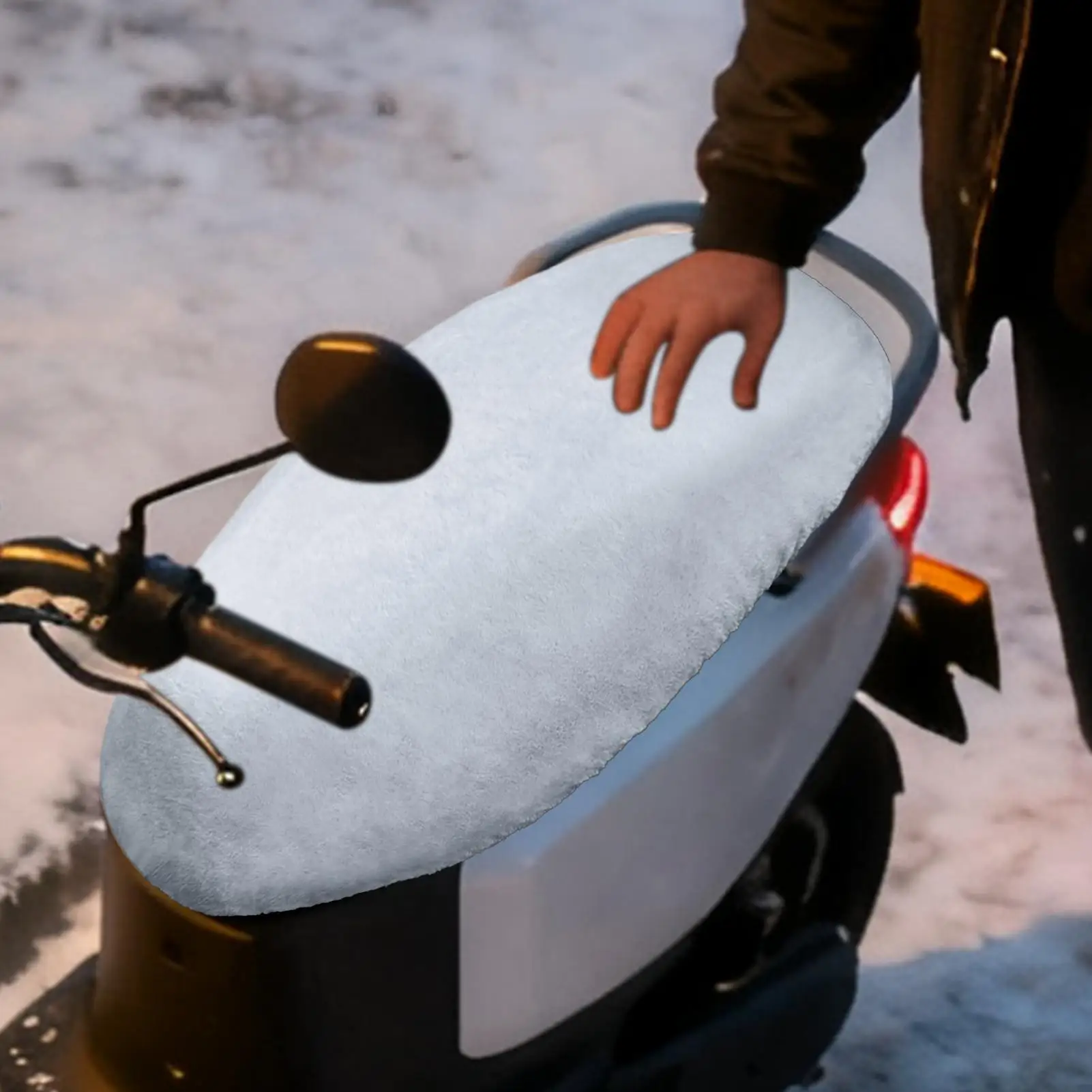 Housse de siège de cyclomoteur, housse chaude en peluche pour moto, coussin chaud et respirant pour ATV, Scooter, aventure en plein air, neige froide