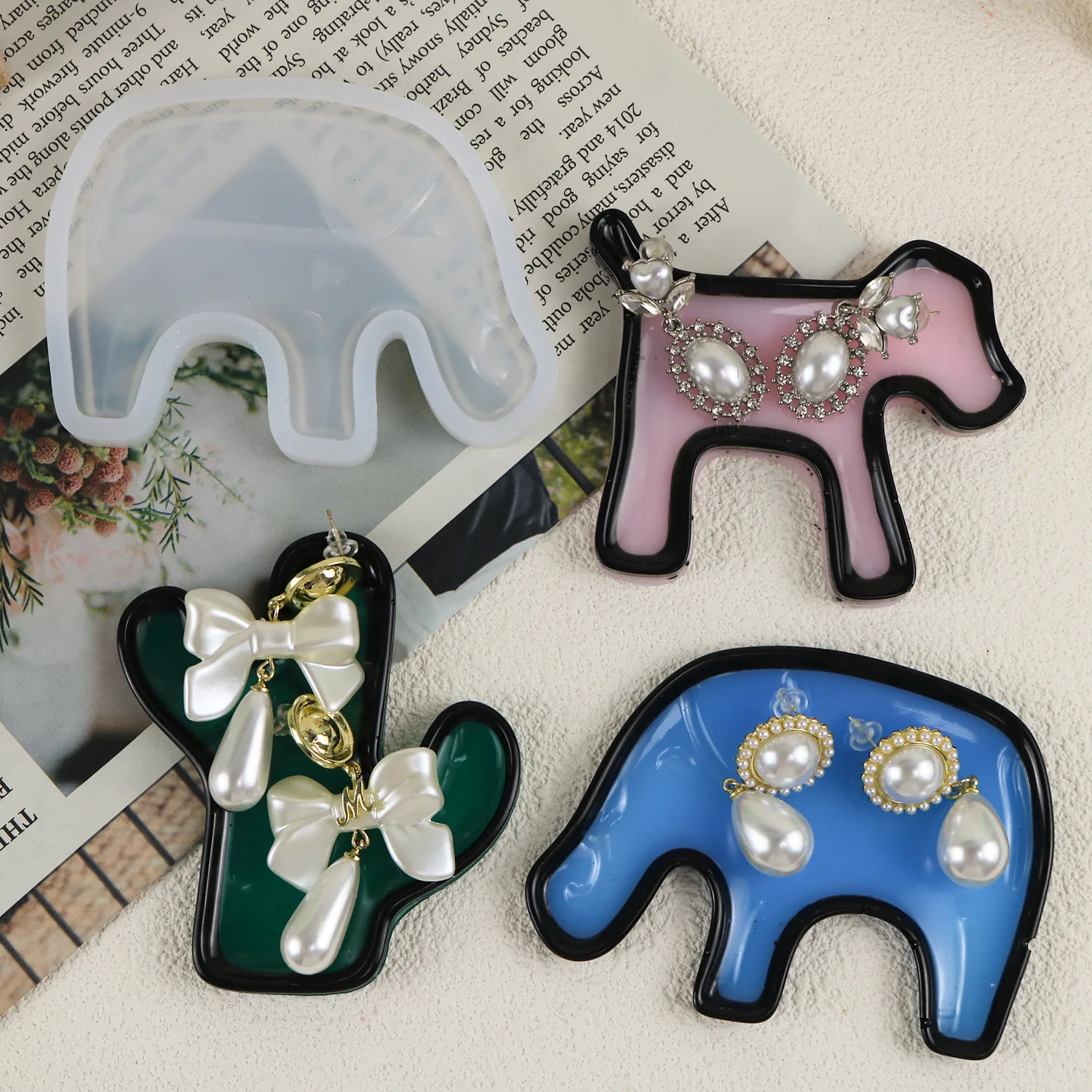 Resin Silicone Mold for Mirror-Like Desert Cactus Dog Silicone Mold  Two Cartoon Glossy Drop-Curing Sticker Molds for Keychains