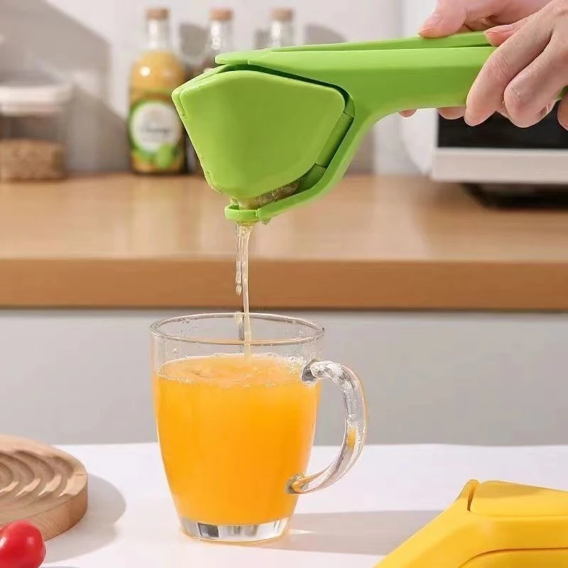 Lemon Squeezer Effortless Hand Citrus Press Food-grade Plastic Manual Juicer for Lemon Lime Orange Fruit Squeezer Kitchen Tool